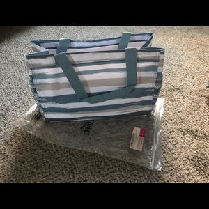 Thirty-One All In Organizer, brush strokes pattern